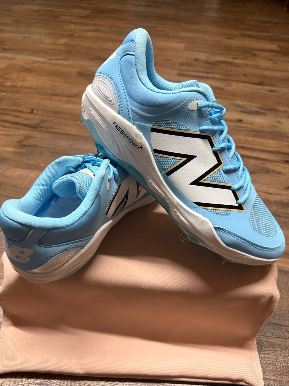 New Balance Fresh Foam X 3000 V7 Metal Baseball Cleats “Wide Fit!” Carolina Blue